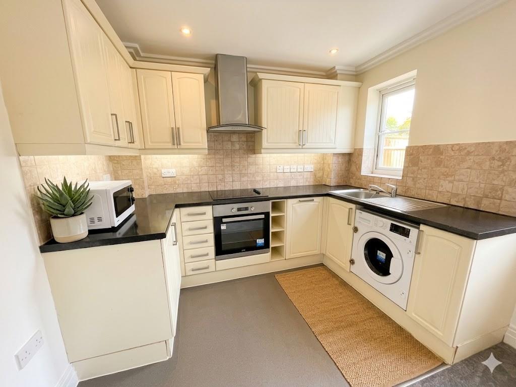 Bloomsbury Close, Mill Hill